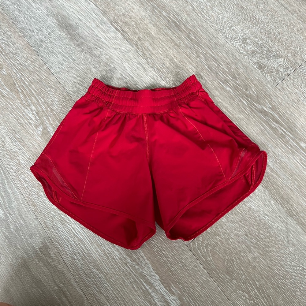 Dark Red Lululemon Hotty Hot Short II  4"
